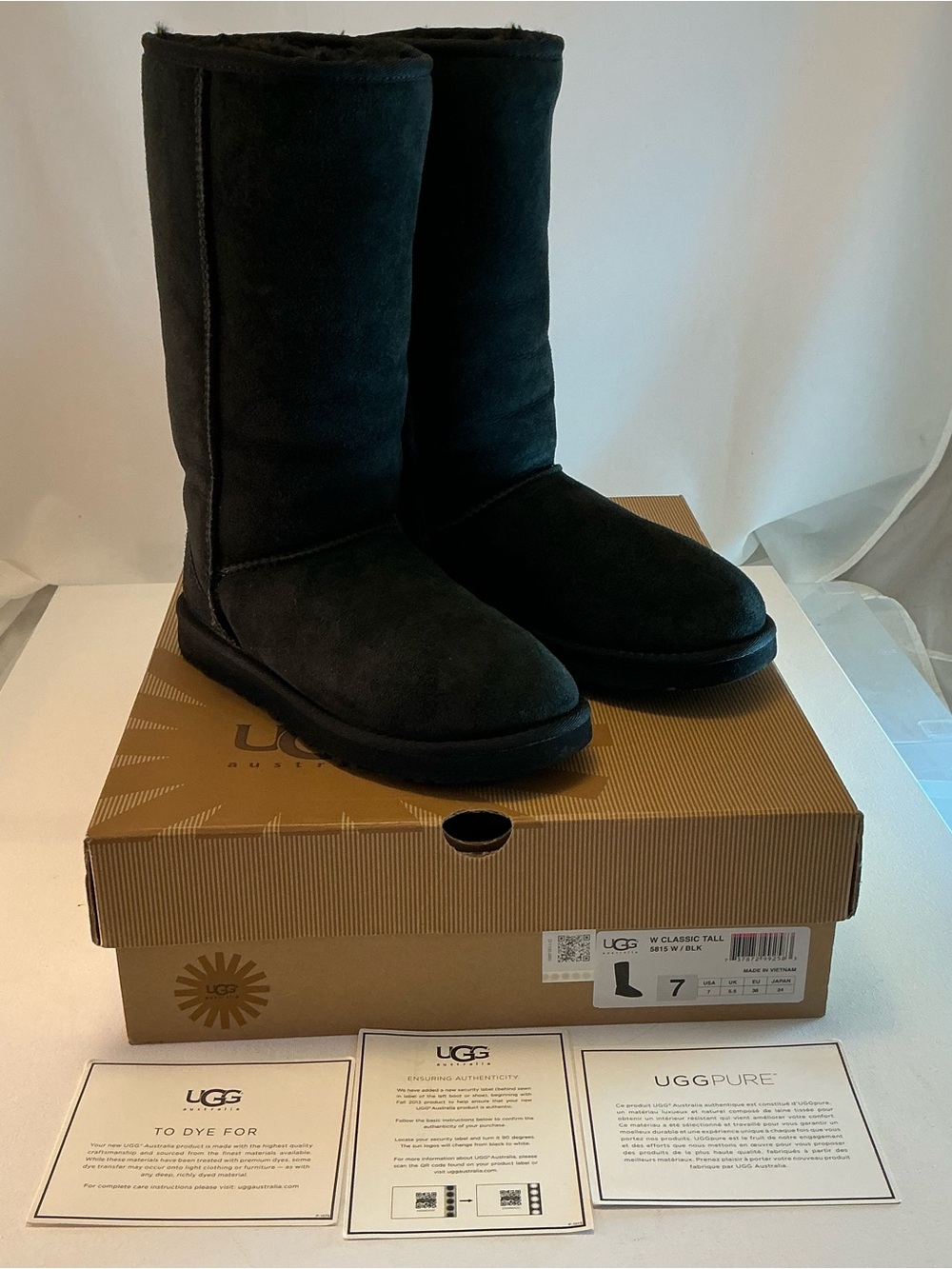 UGG Classic Tall Boots Black Women's Size 7 Knee High Boot, Box w/Authentic Card